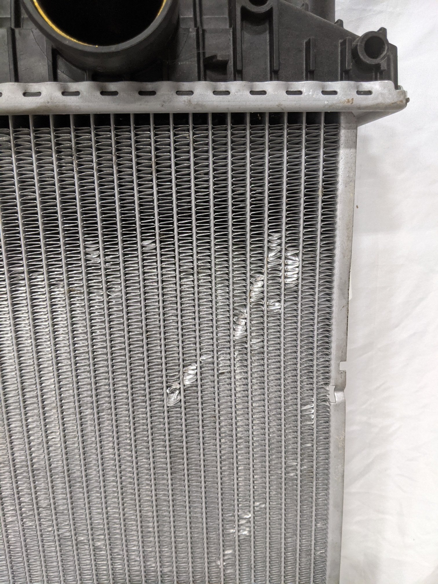 Freightliner Columbia  Radiator BHT98476, A0519870001 (4023572430934)