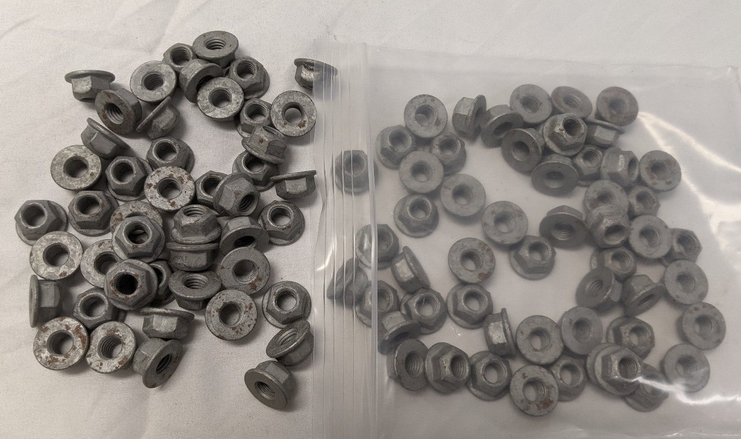M8-1.25 Grade 8 Galvanized Flange Lock Nuts - Lot of 100 - Coarse Thread Steel Locknuts