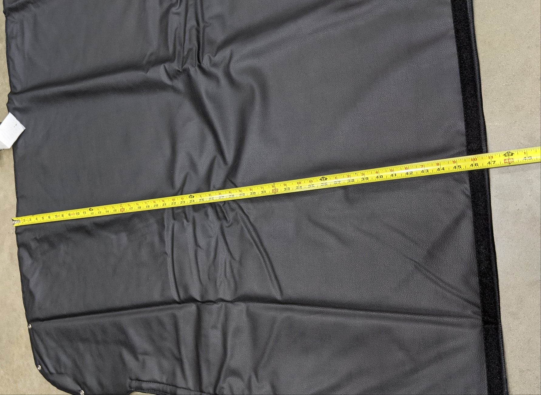 New Freightliner LH Insulated XT Sleeper Curtain - P/N  A18-73372-002 (10121479160124)