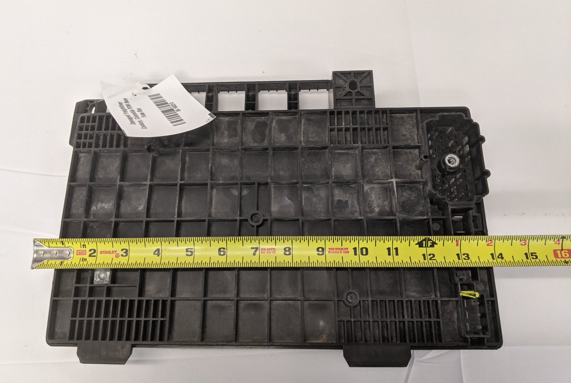 A06-24478-000 - Freightliner PDM Bare Fuse Box (Damaged)