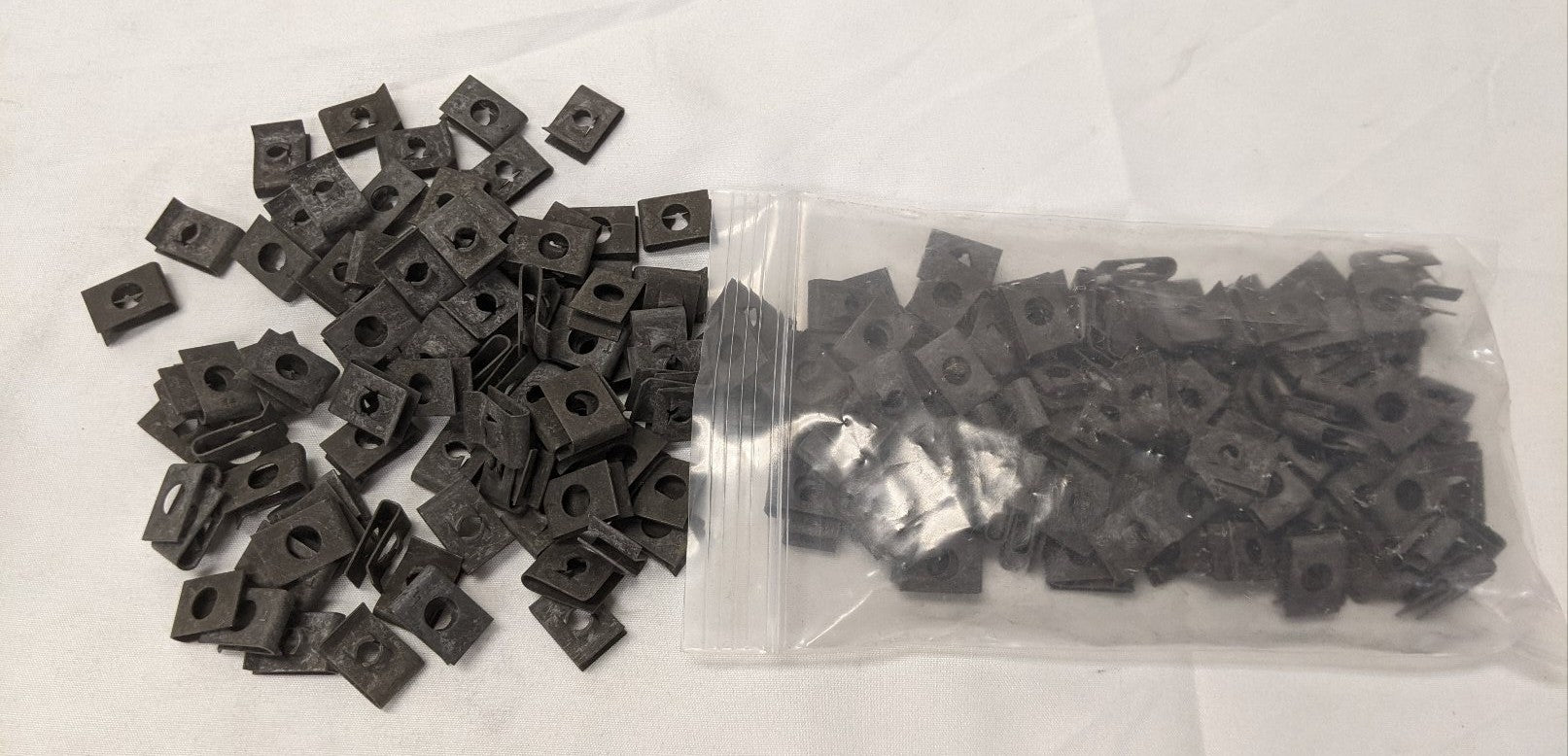 #10 Black Phosphate Steel Type U Speed Nuts - Lot of 200 - Quick Install Clip Fasteners