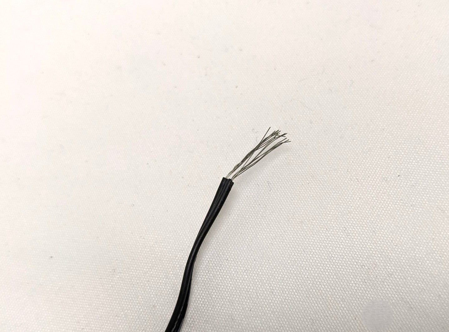 Used Freightliner Columbia Inside, Outside Temperature Gauge - P/N A22-46885-000