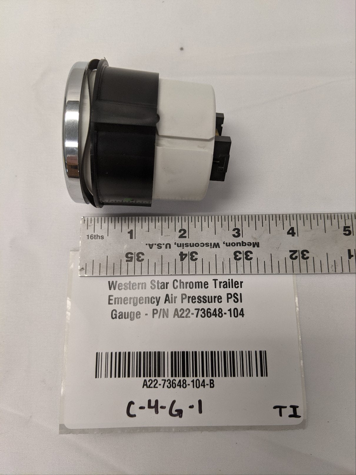 Western Star Chrome Trailer Emergency Air Pressure PSI Gauge - P/N A22-73648-104