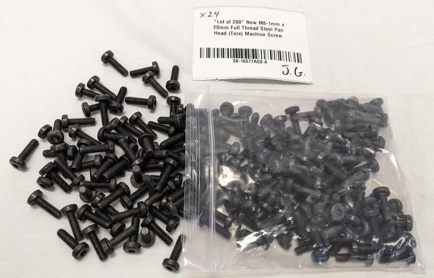 *Lot of 200* New M6-1mm x 20mm Full Thread Steel Pan Head (Torx) Machine Screw