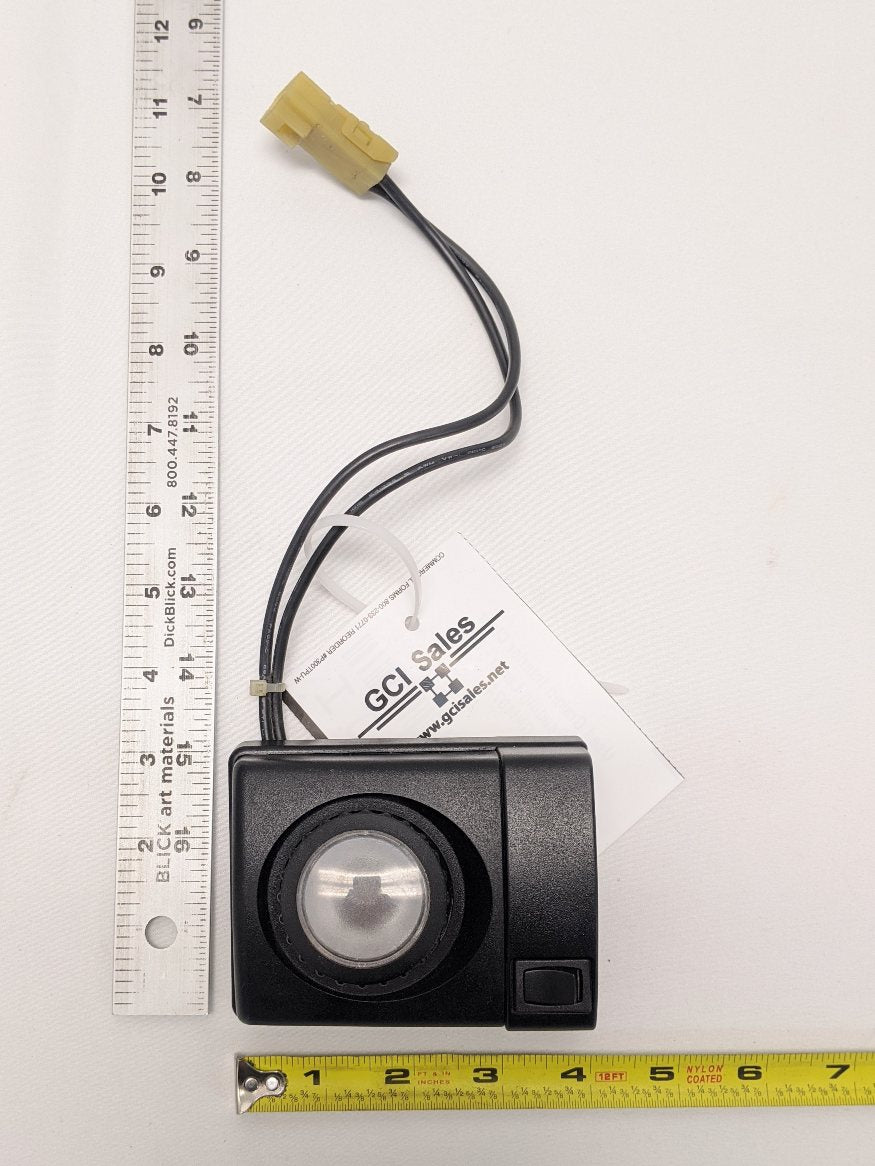 Used Grakon Interior Clear Lens Reading Lamp - P/N GNI4074