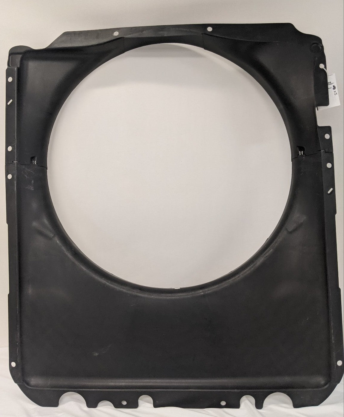 Freightliner Black Radiator Fan Shroud Assembly - P/N A05-26440-000