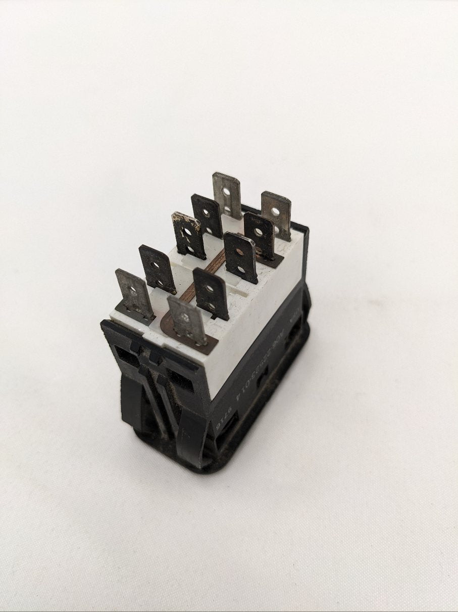 Used Freightliner 10 Prong Optional Rocker Switch - P/N A06-22523-014 (10119431913788)