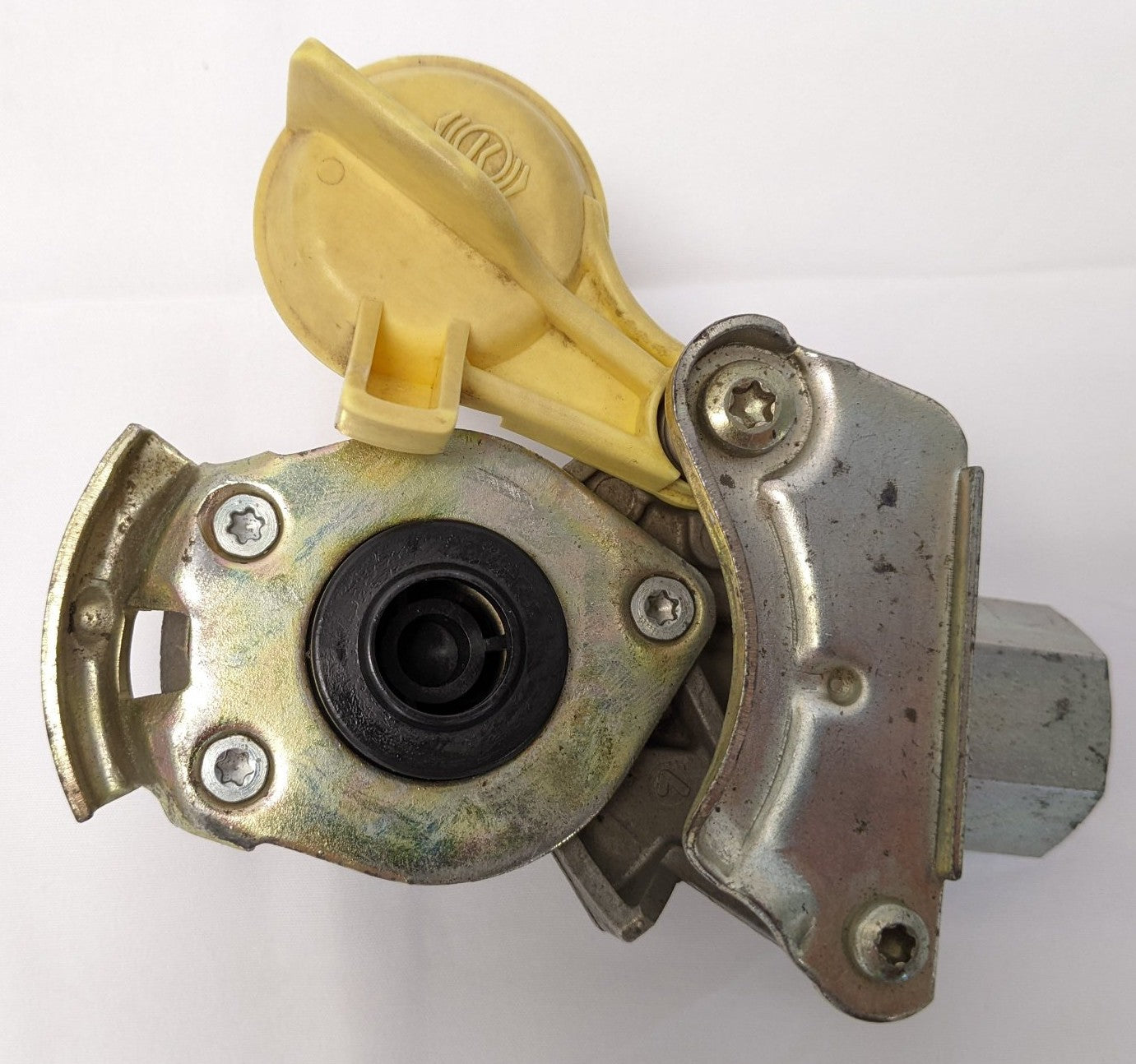 Used Bendix Yellow Service Air Brake Glad Hand -P/N BW K004230