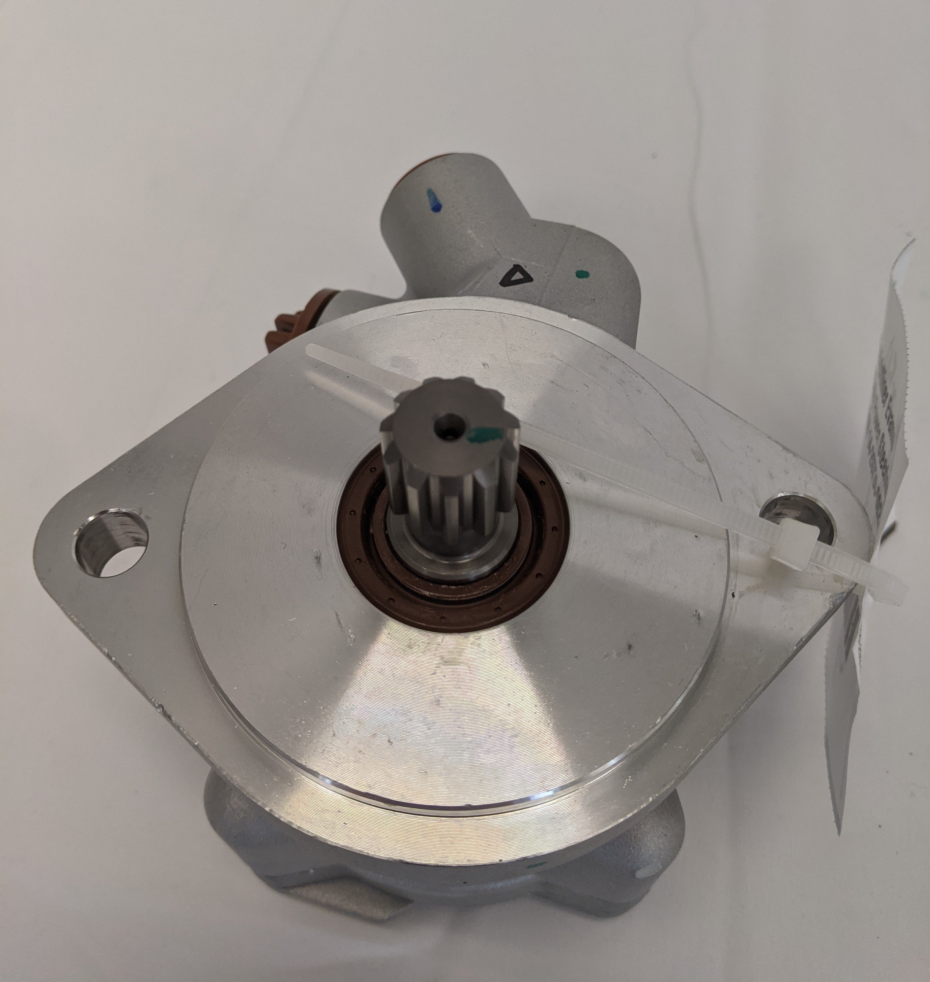 New Freightliner Evamo Medium Duty Power Steering Pump - P/N 14-20739-002 (10089870459196)
