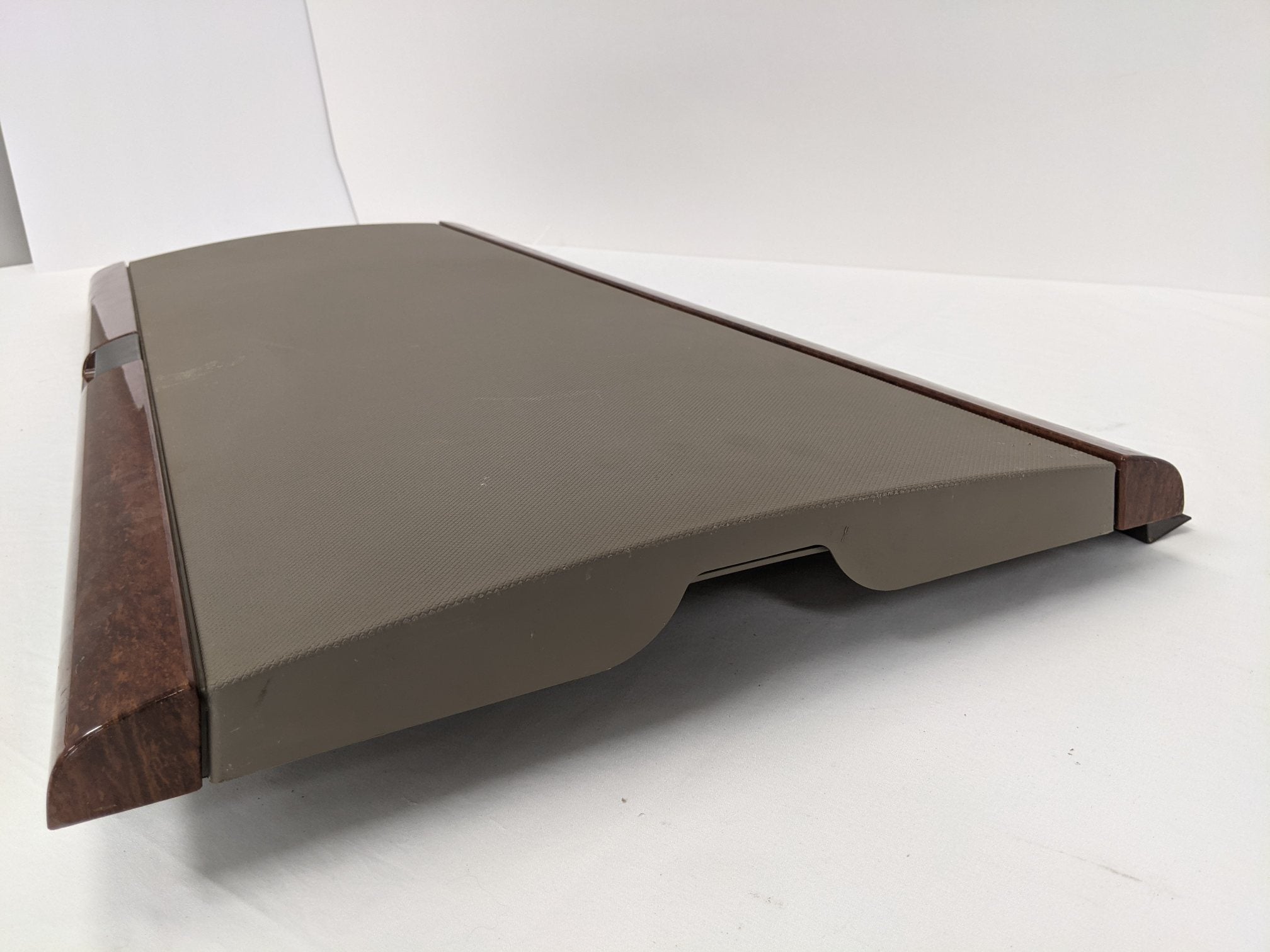 Used Freightliner CAS P3 72" SLPR Premium Cabinet Door Panel - P/N A18-59510-001 (6549084274774)