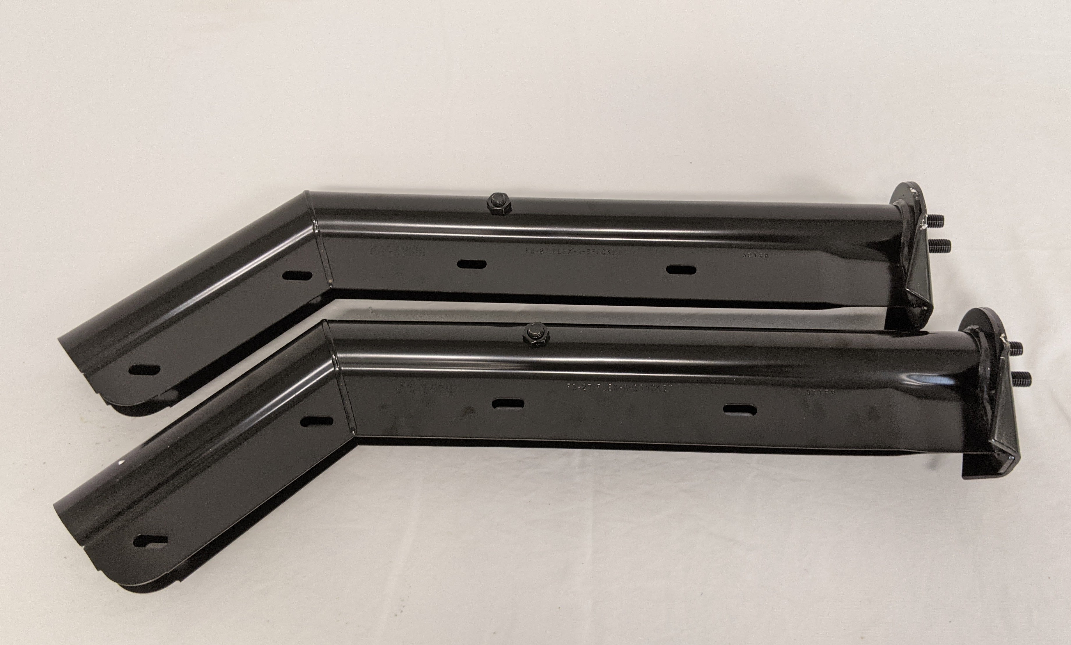 New *Set of 2* 27 1/2" 45 Deg. Angled Mud Flap Bracket Kit - P/N FTG03300864 (9902321074492)