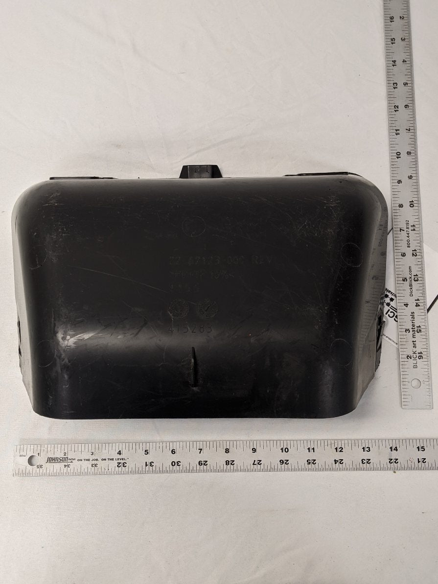 Used Freightliner Cascadia P3 Center Console Closeout Panel - P/N 22-62123-000