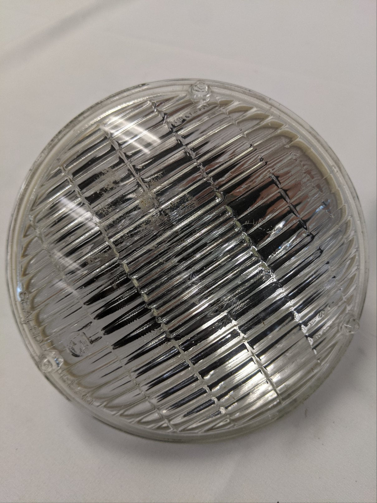 Wagner 28V Sealed Beam Halogen Light Bulb - P/N H4880