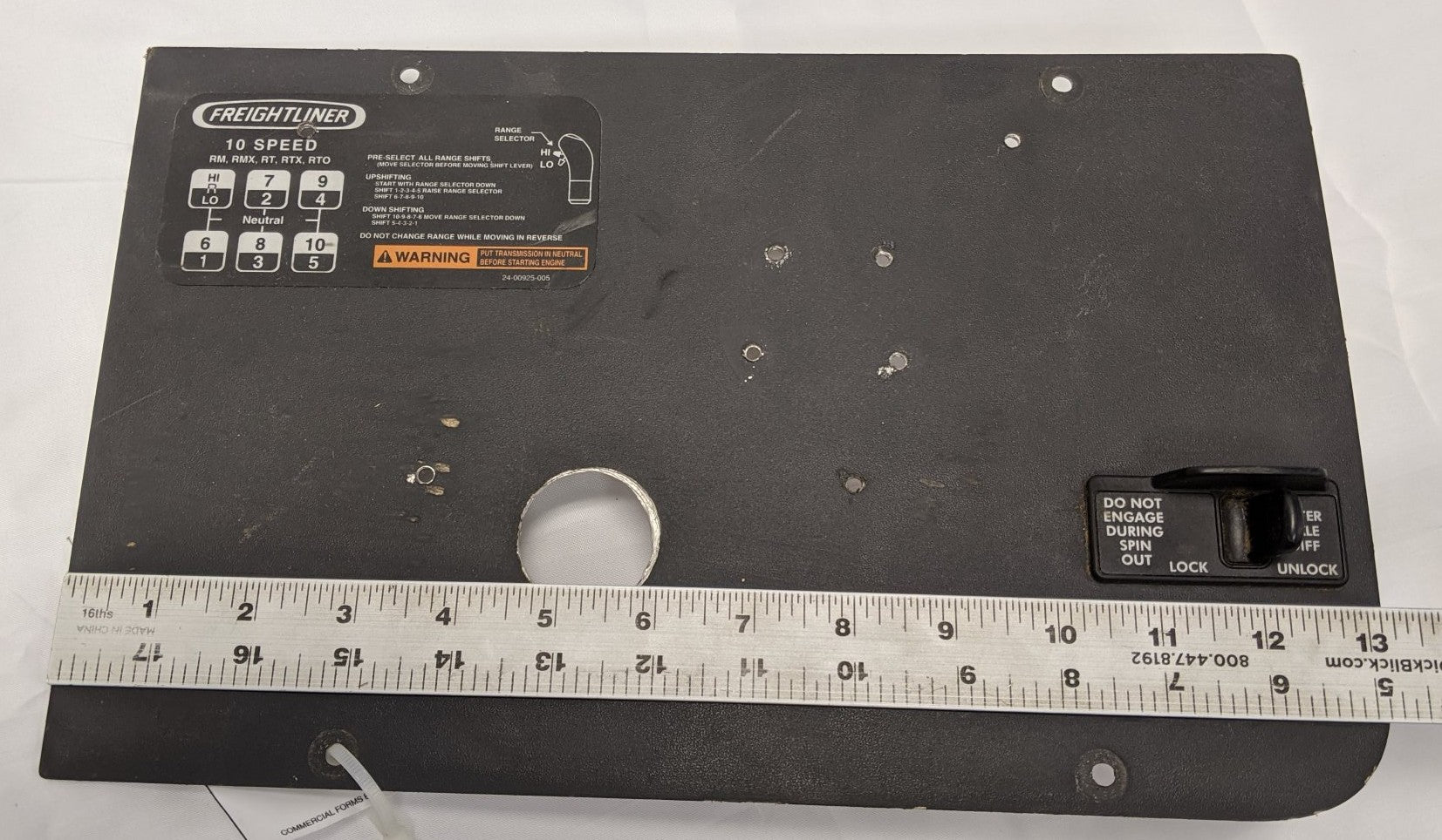 Freightliner Cascadia P3 Auxiliary Instrument Panel - 22-60660-000