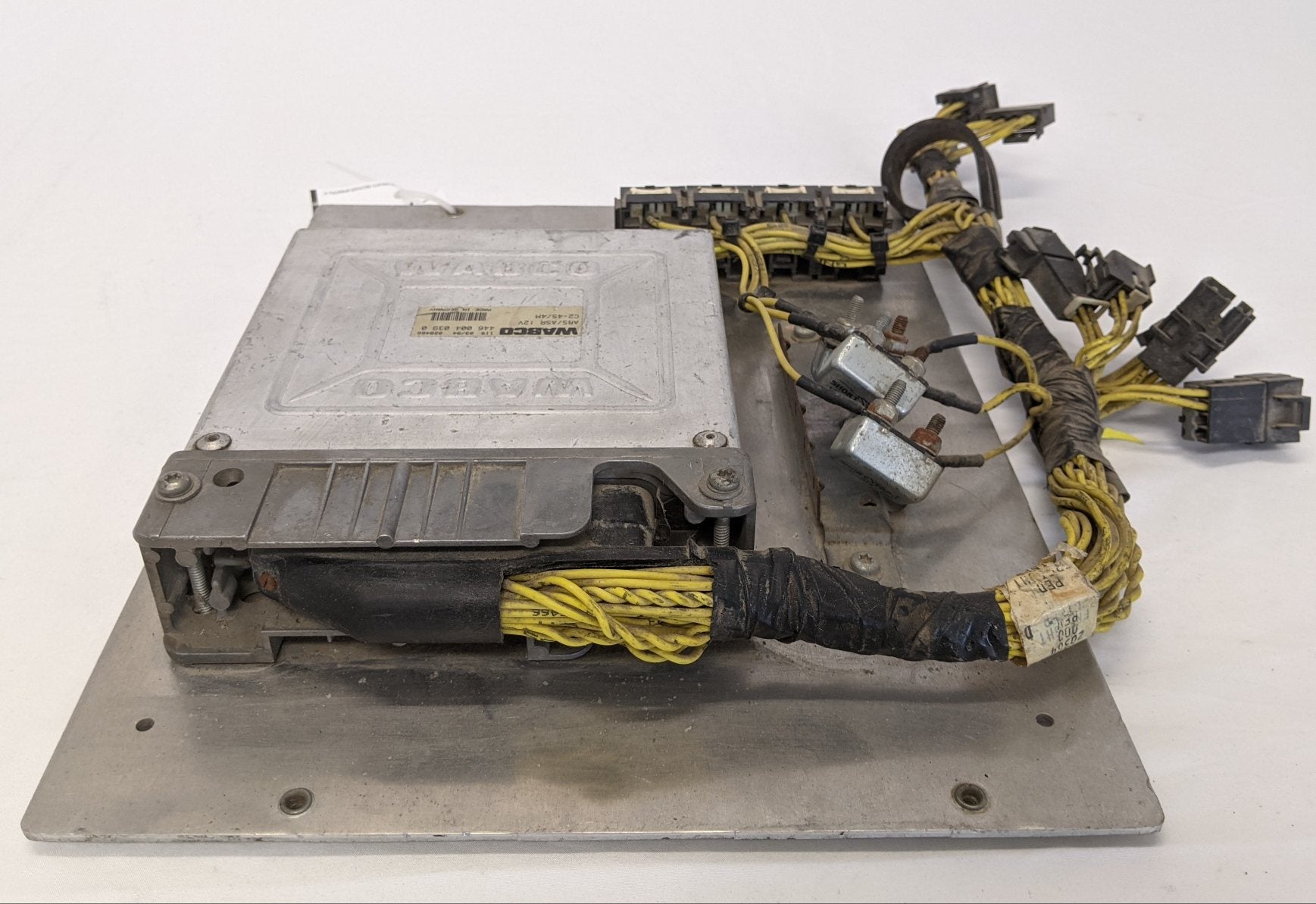 Used Freightliner FLD Classic 4C ABS Electronic Control Unit- P/N WAB4460040390 (10018180268348)