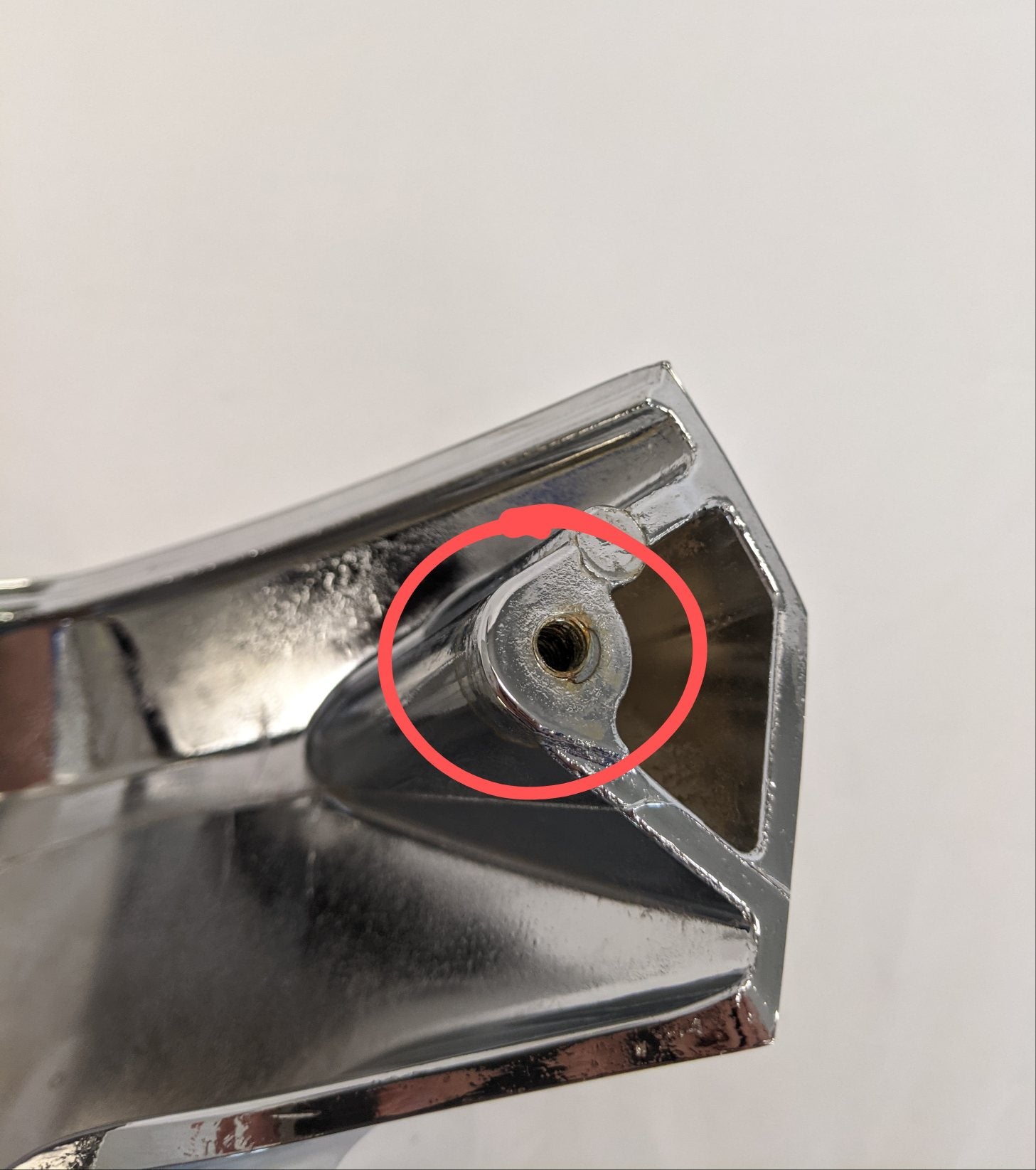 Western Star 43N Chrome No Logo Hood Handle - P/N A17-21312-003