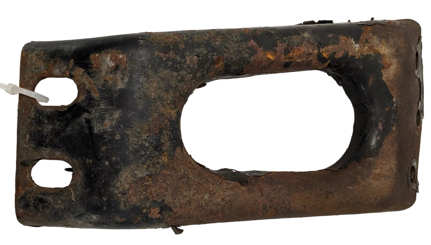 *Rusty* Freightliner Cascadia P3 RH Engine Crossmember Bracket -P/N 15-23711-005