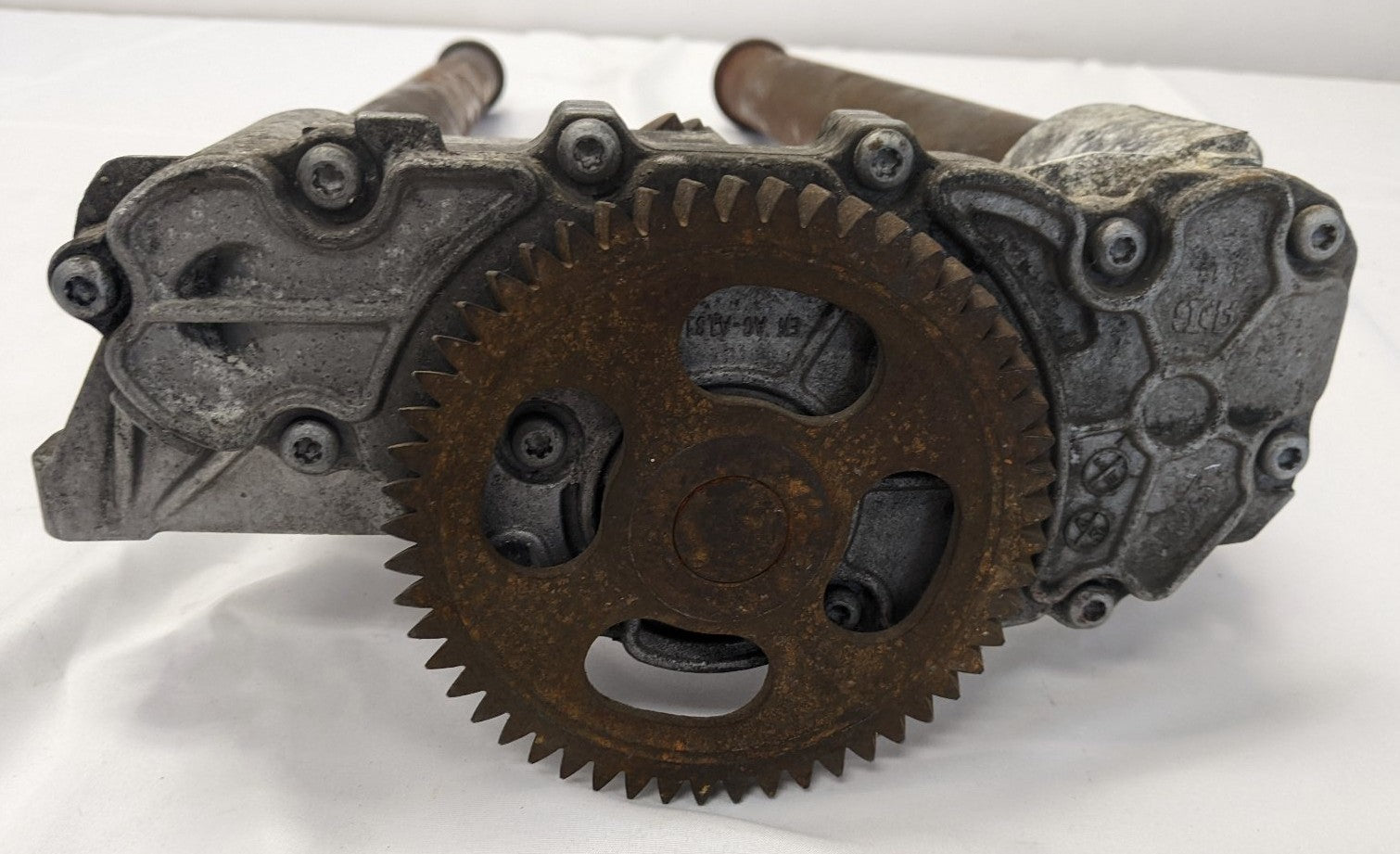 Used Cummins Engine Oil Pump Assembly -P/N  A471 181 17 01