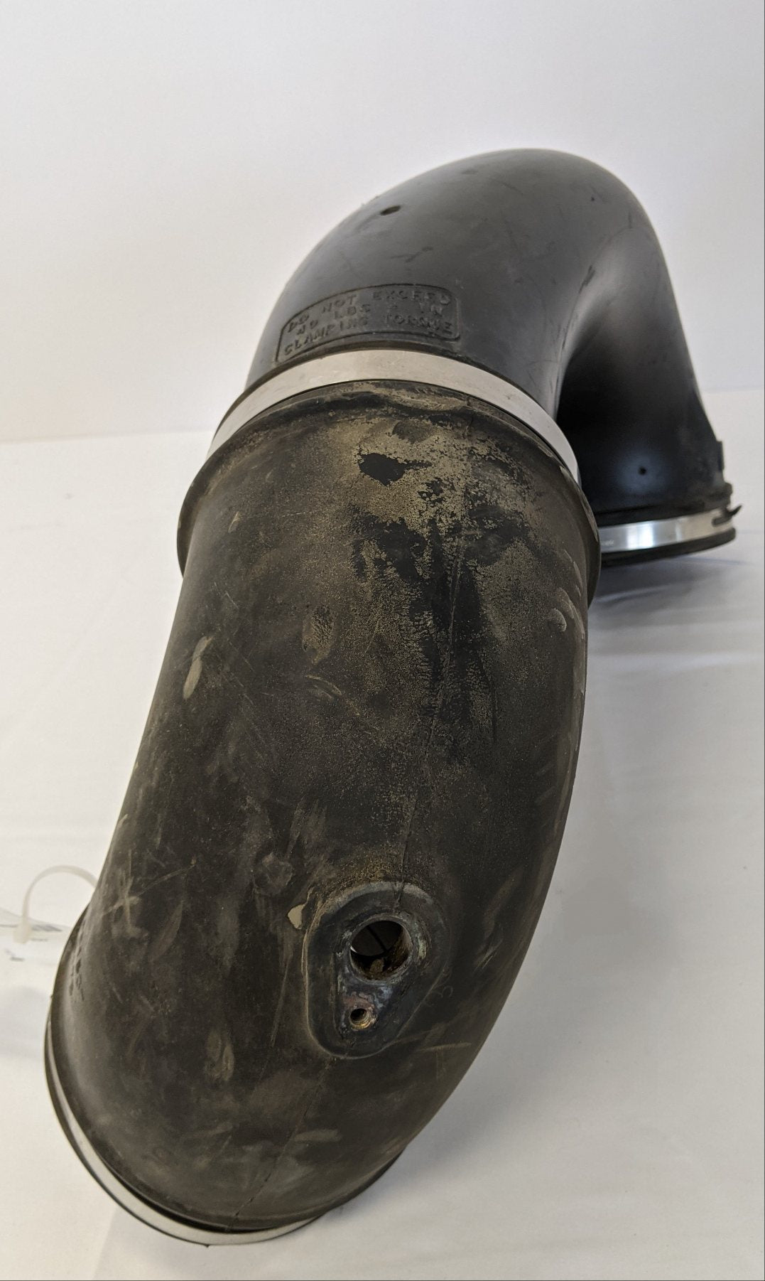 Used Detroit DD15 14L HDEP Molded Air Intake Tube w/ Elbow- P/N 03-36089-001 (10025659826492)