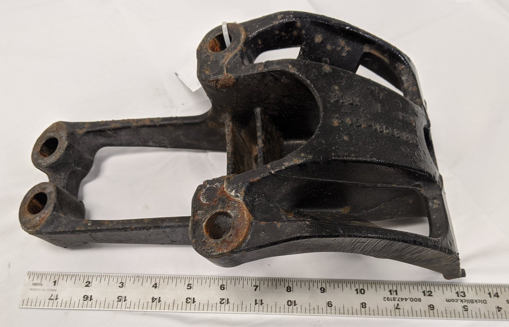 Used FTL Cascadia P4 Front Cab Support Mounting Bracket - P/N R18-67961-001