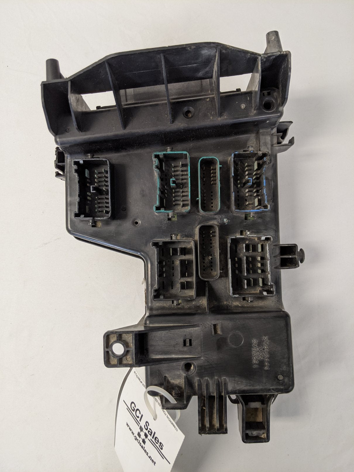 Damaged Dodge Ram 2500, 3500 TIPM Fuse Box Module - P/N 56045765AI