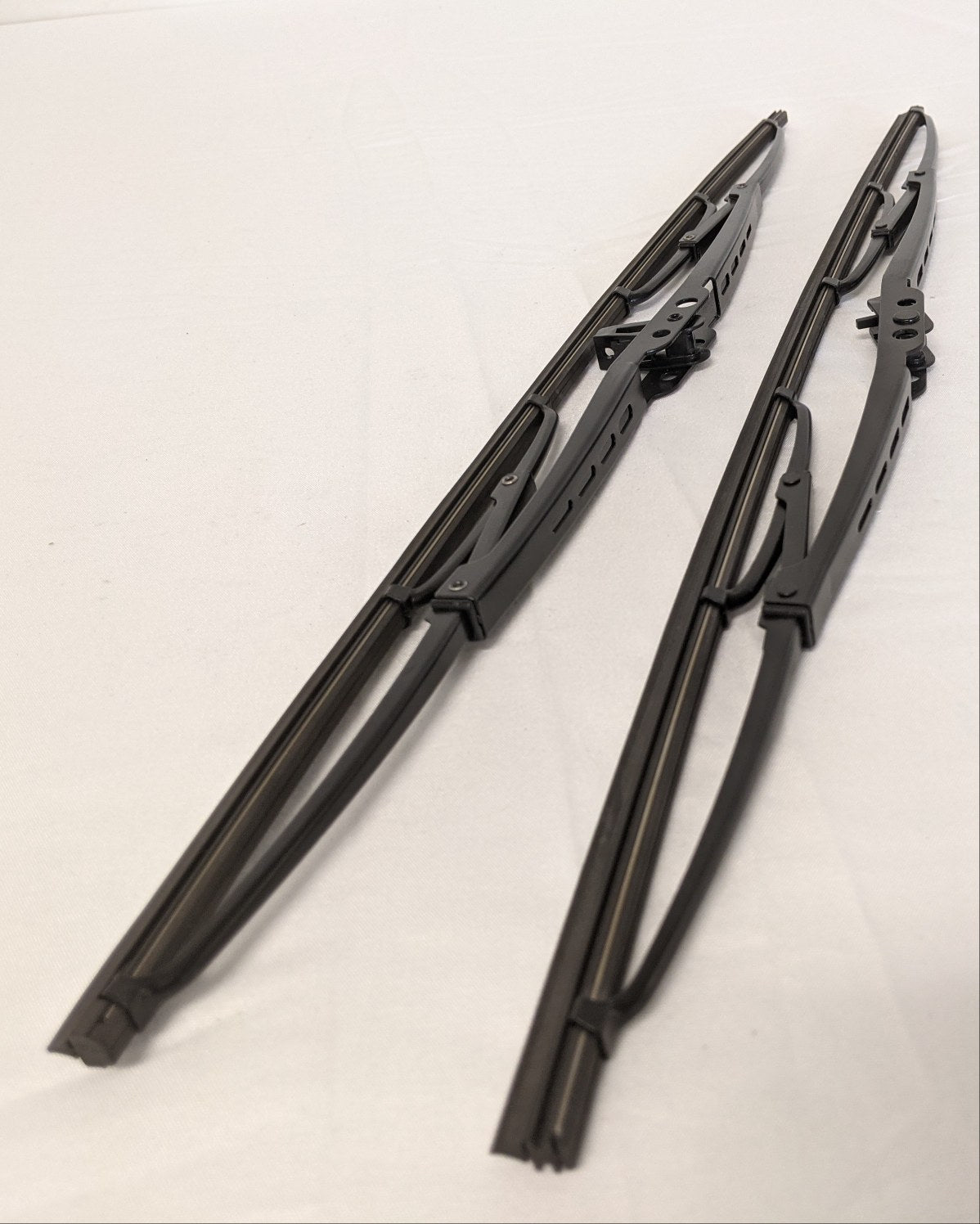 *Lot of 2* Western Star 20" Windshield Wiper Blade - P/N A22-68522-000 (9888891797820)
