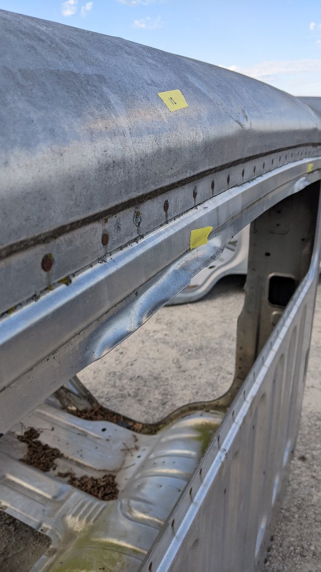 Damaged Freightliner M2 Day Cab Shell #19