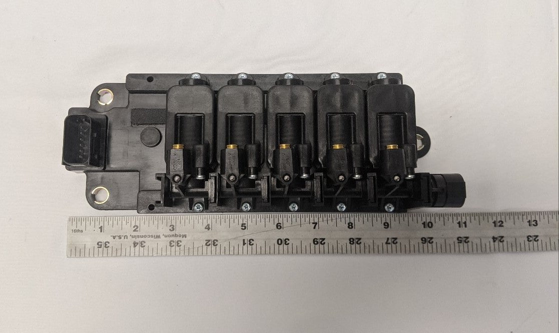 New Freightliner DTNA Five Solenoid Air Management ECP Bank - P/N A12-29760-005