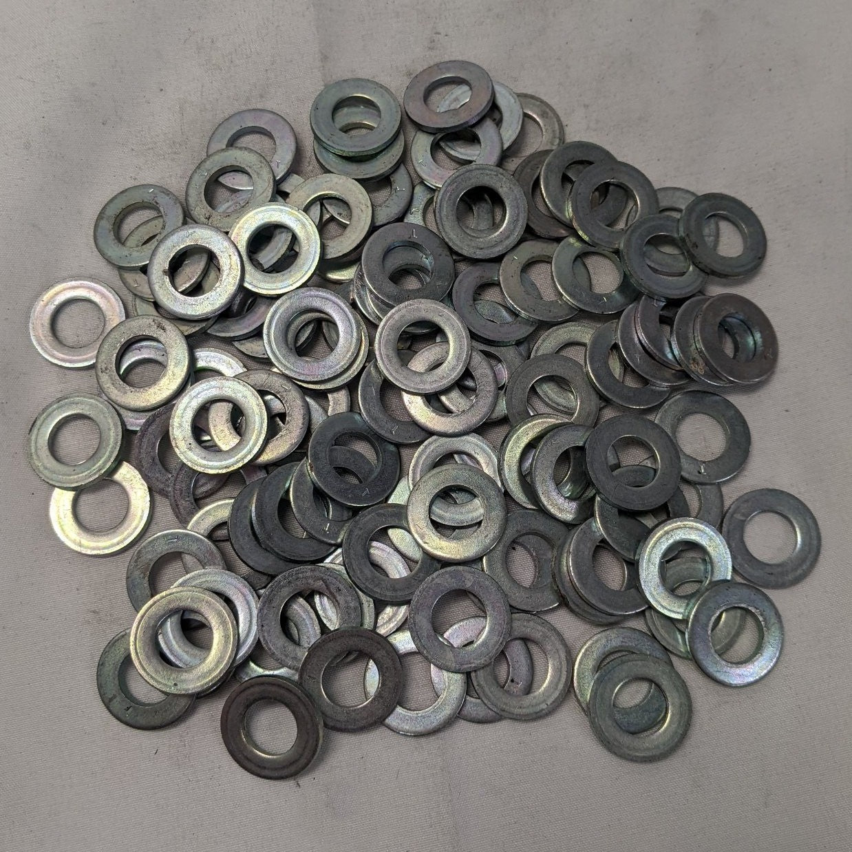 *Lot of 100* New 3/8" x 3/4" x 1/16" Zinc Plated Steel Washers