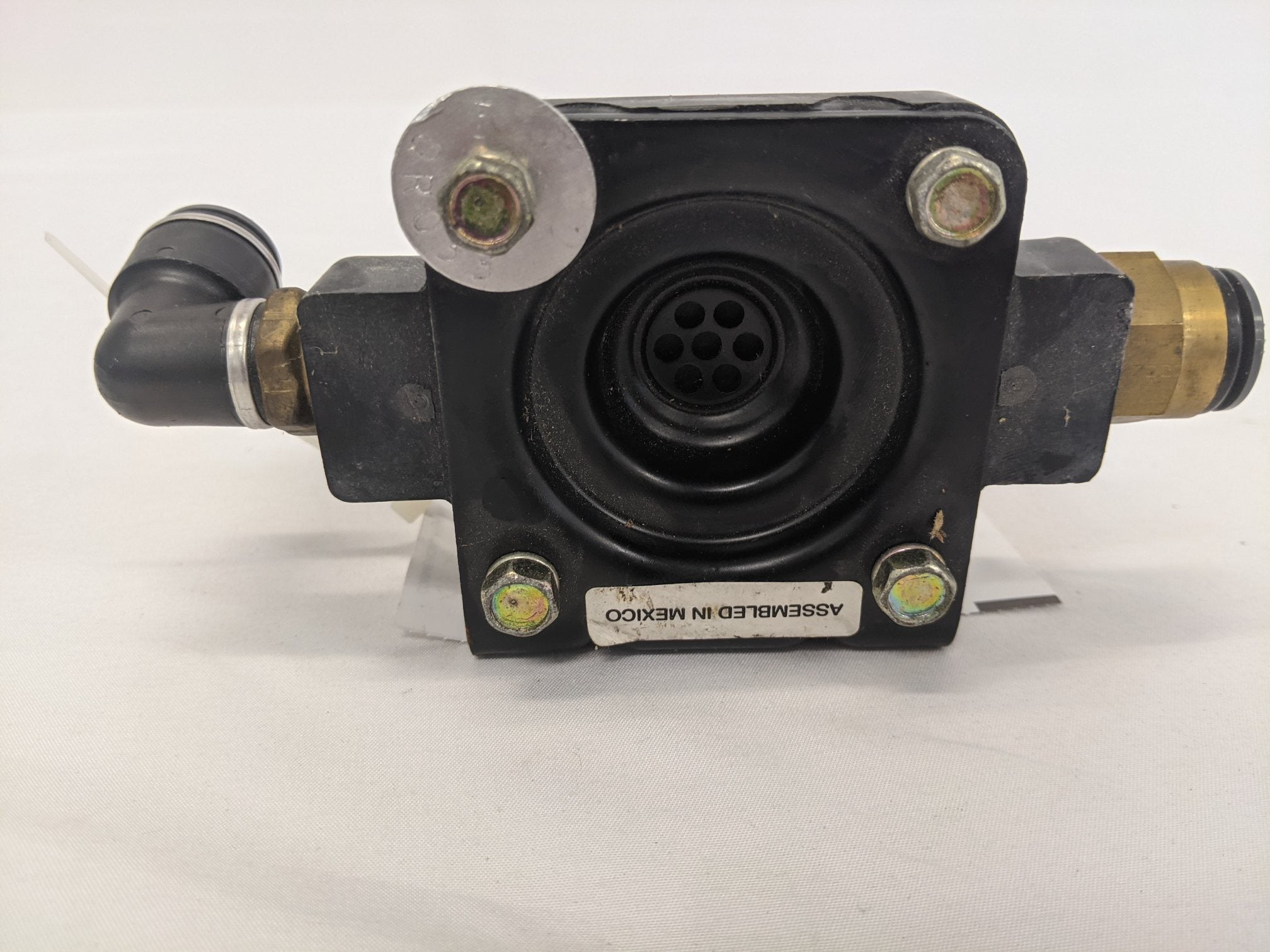 Used Bendix Quick Release Brake Valve w/ Bracket - P/N T-5007239