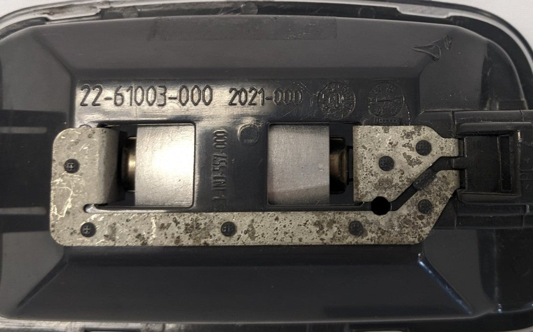 Used Freightliner Sleeper Reading Light - P/N  22-61003-000