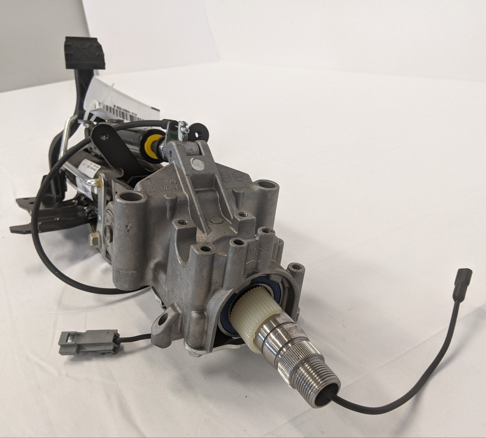 TRW Adjustable Steering Column - P/N  A14-19884-000 (10126804222268)
