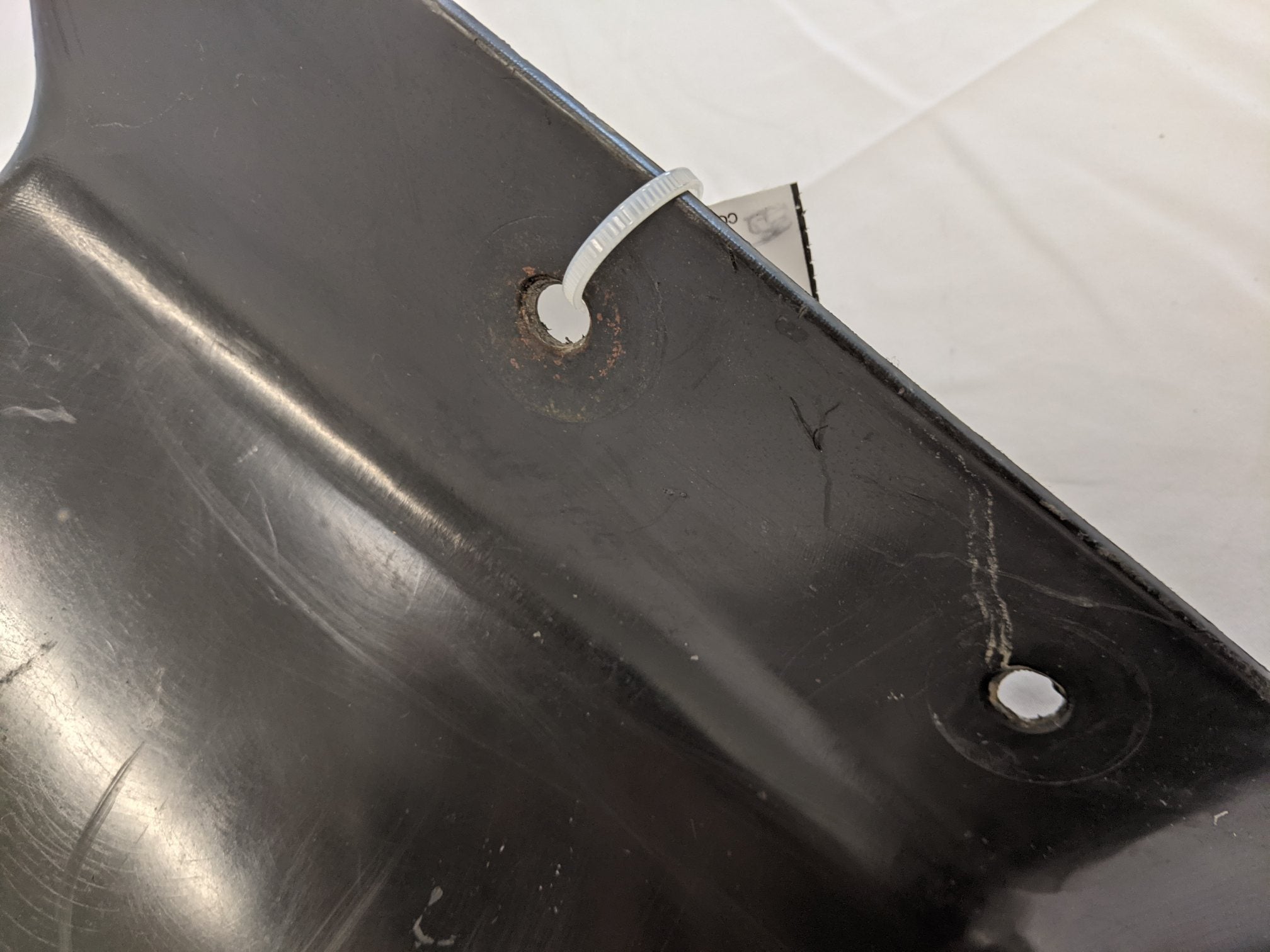 Freightliner RH Front Inner Fender Panel - 22-54530-003 - Damaged