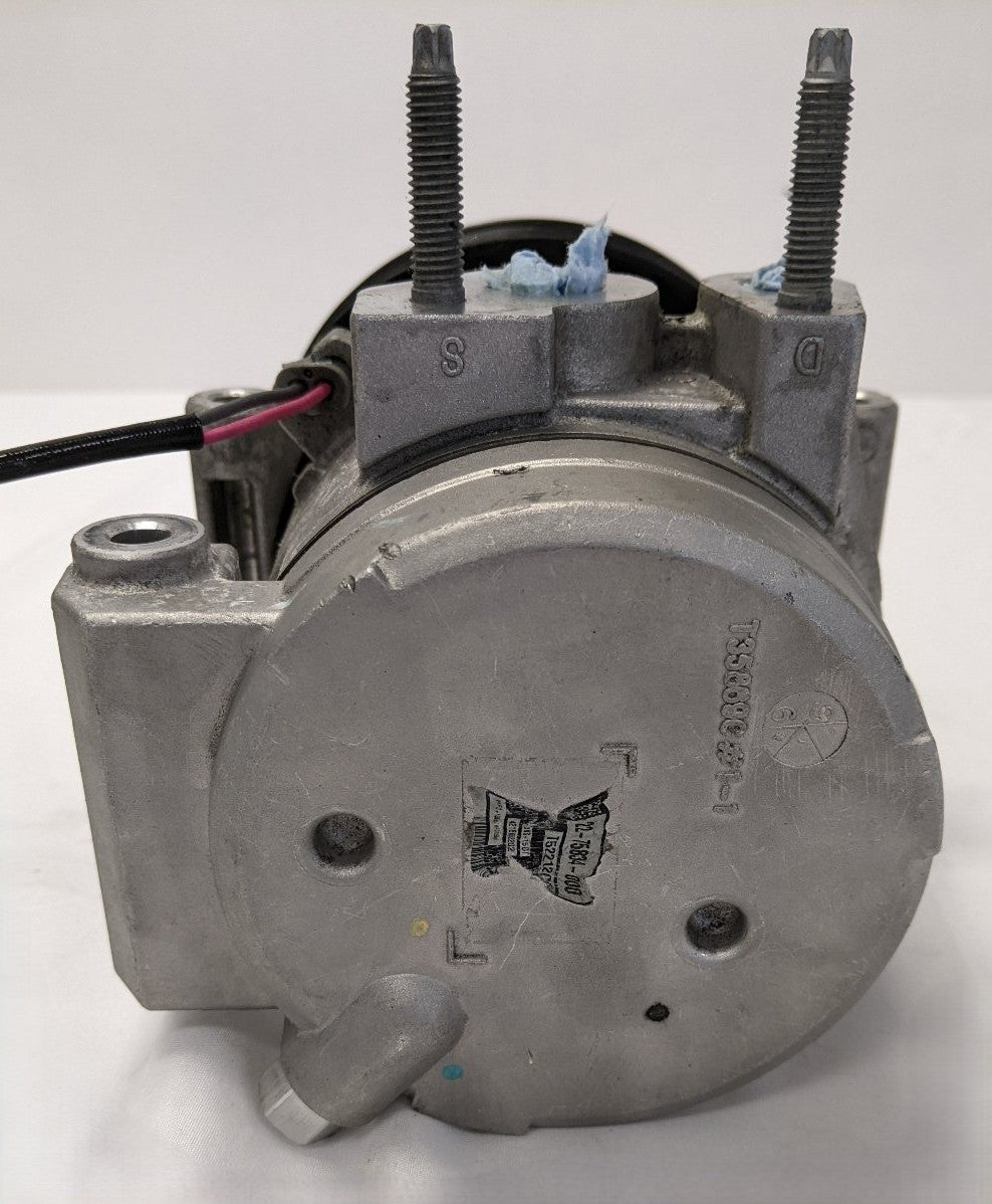 Freightliner 130mm 8PK A/C Compressor 22-75834-000 Damaged
