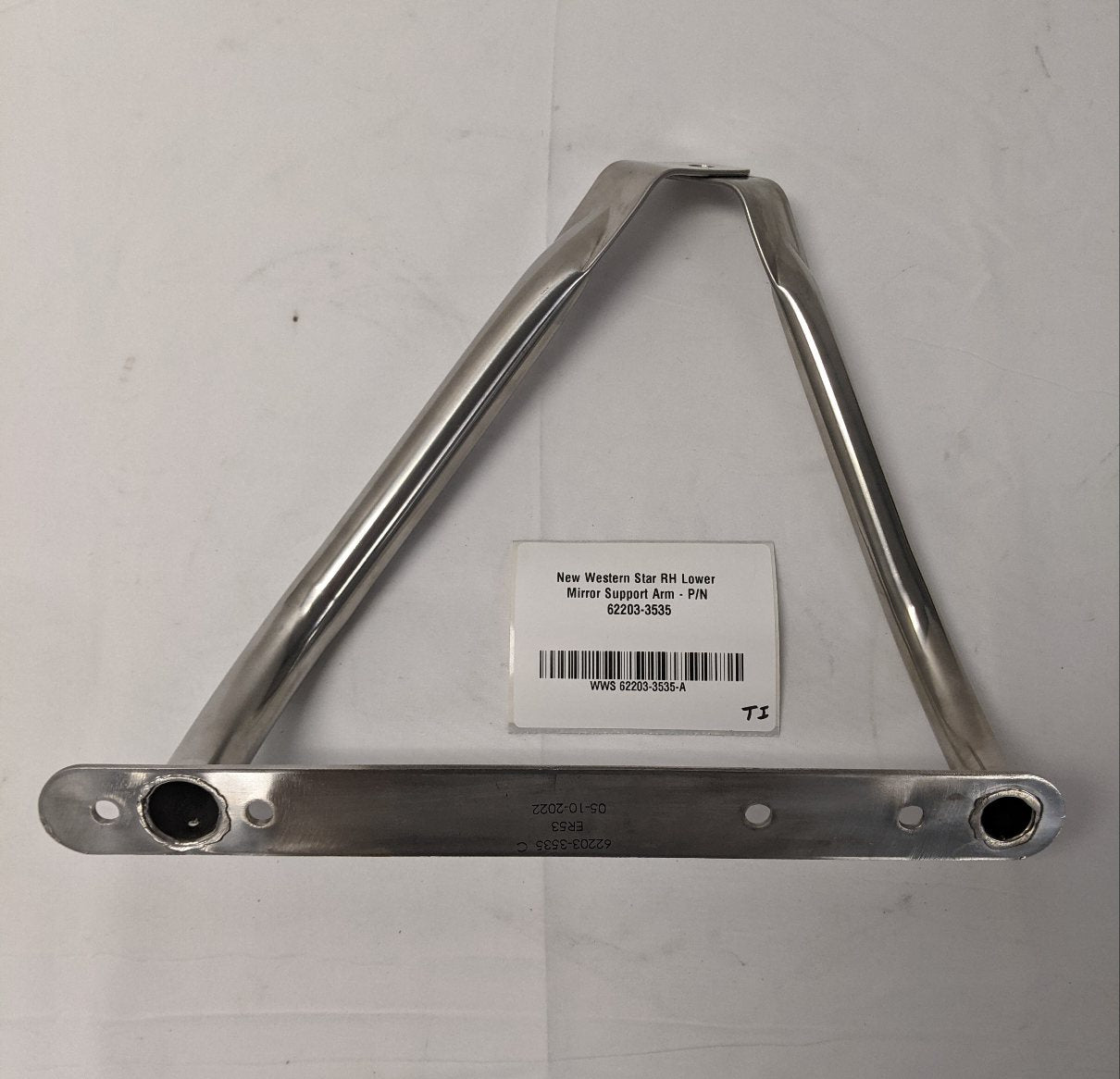 New Western Star 4700 RH Lower Mirror Support Arm - P/N 62203-3535
