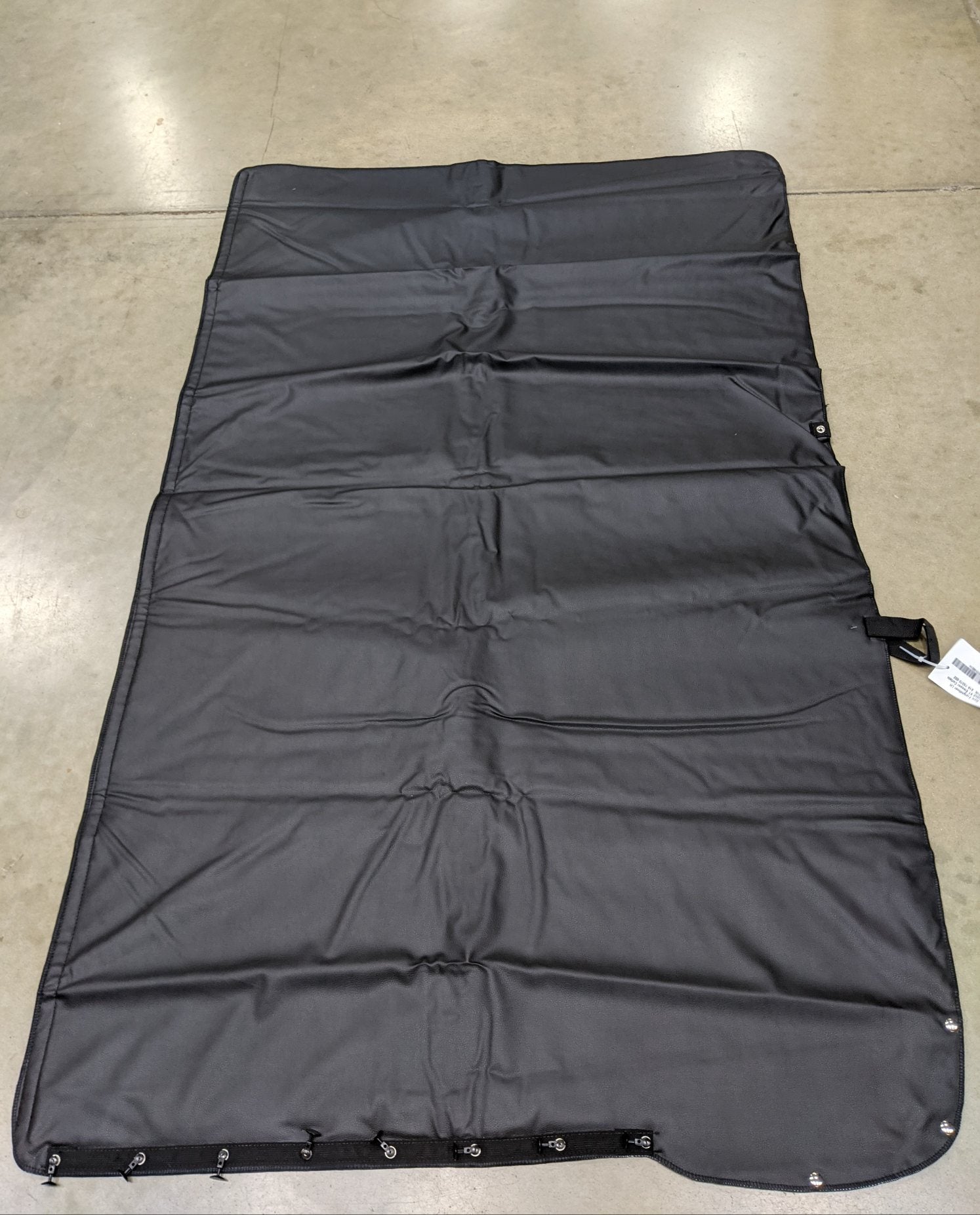 New Freightliner LH Insulated XT Sleeper Curtain - P/N  A18-73372-002 (10121479160124)