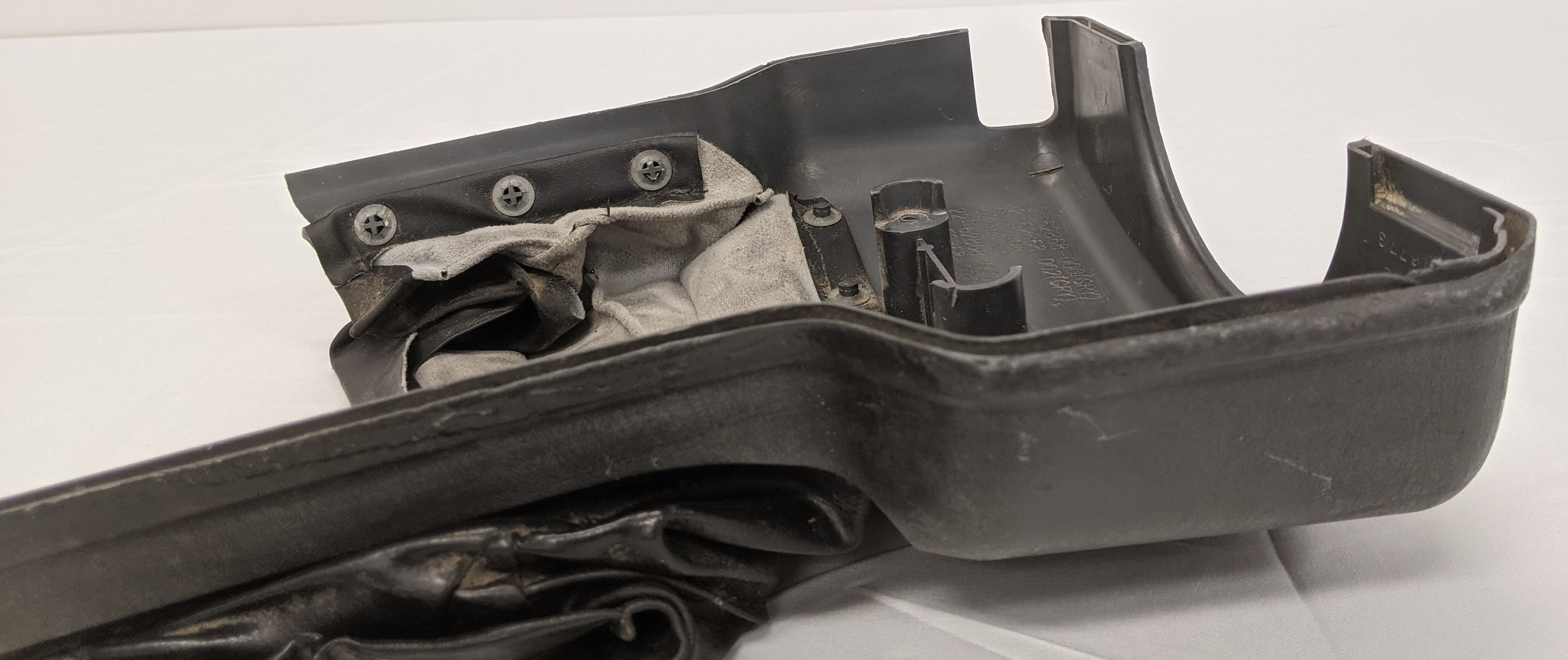 Damaged Freightliner Columbia, Century Steering Column Cover - P/N A22-62867-000 (10029762576700)
