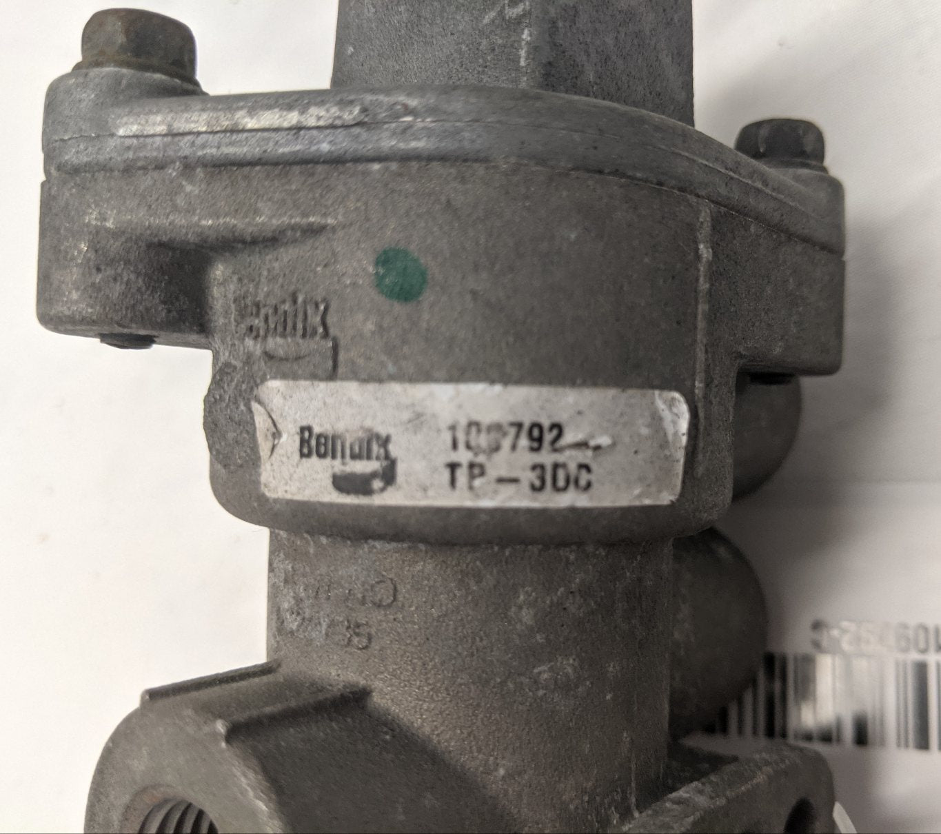 Used Bendix Tractor Protection Control Valve - P/N  109792