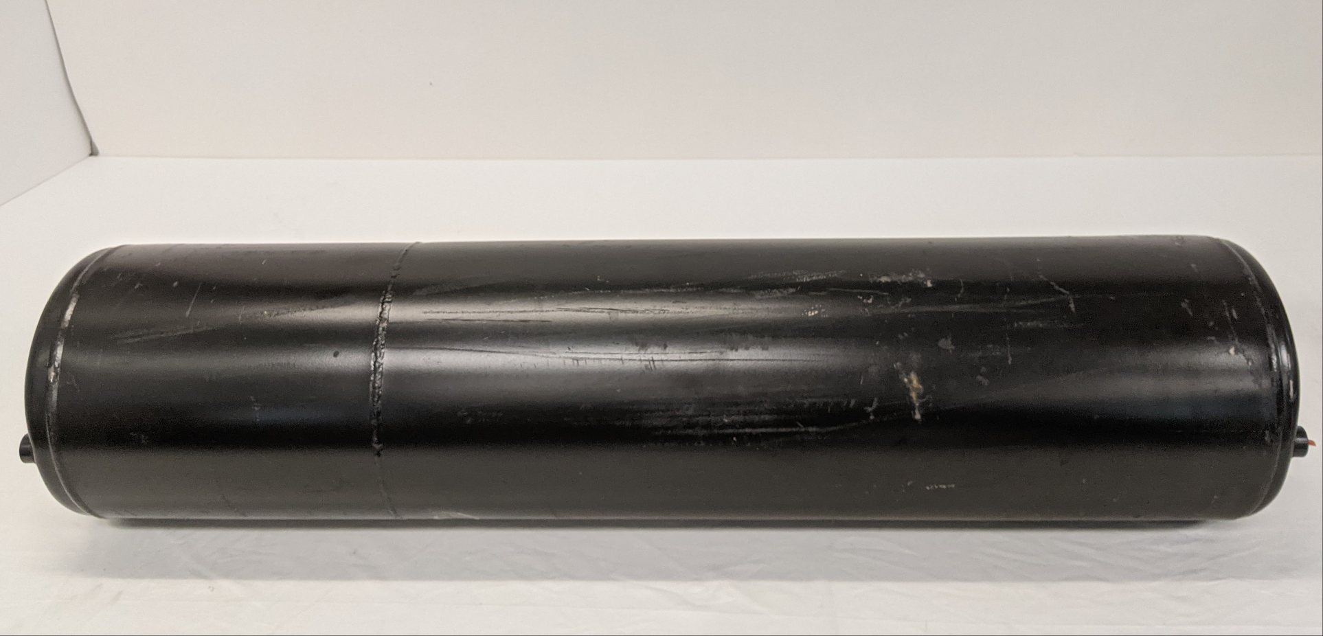 Damaged Western Star Dual Reservoir Air Tank - P/N 71101-3407 (10116003037500)
