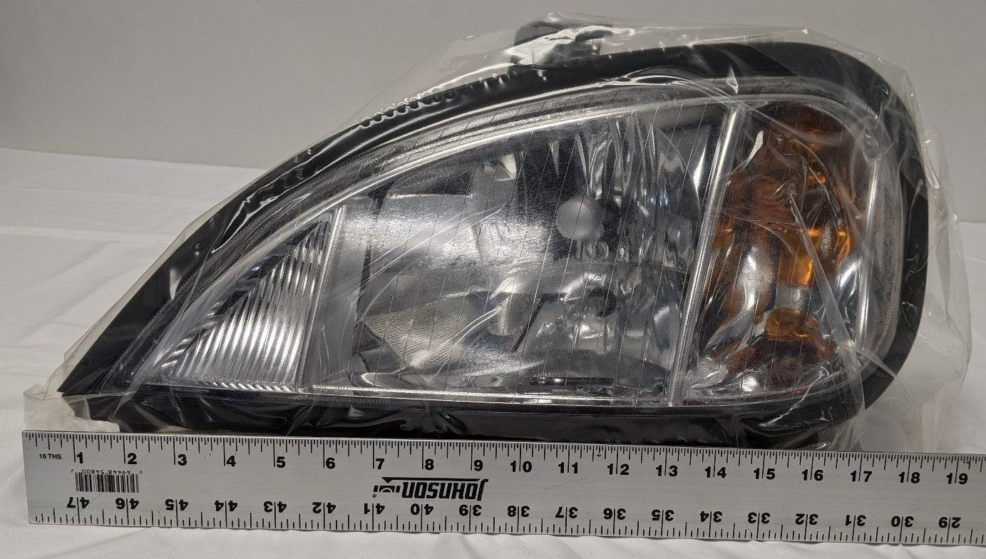 Freightliner Columbia LH Headlight Hella A06-75737-004