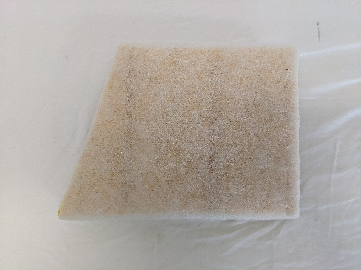 New Freightliner Fleetguard 9 1/2" x 13" Angled Air Filter - P/N FG AF4166 (10153165586748)