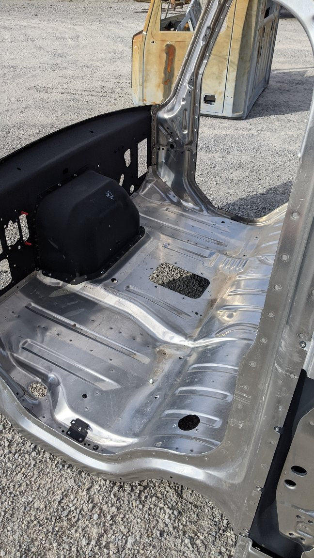 Damaged Freightliner M2 106 / 114SD 4-Door Crew / Quad Cab #7