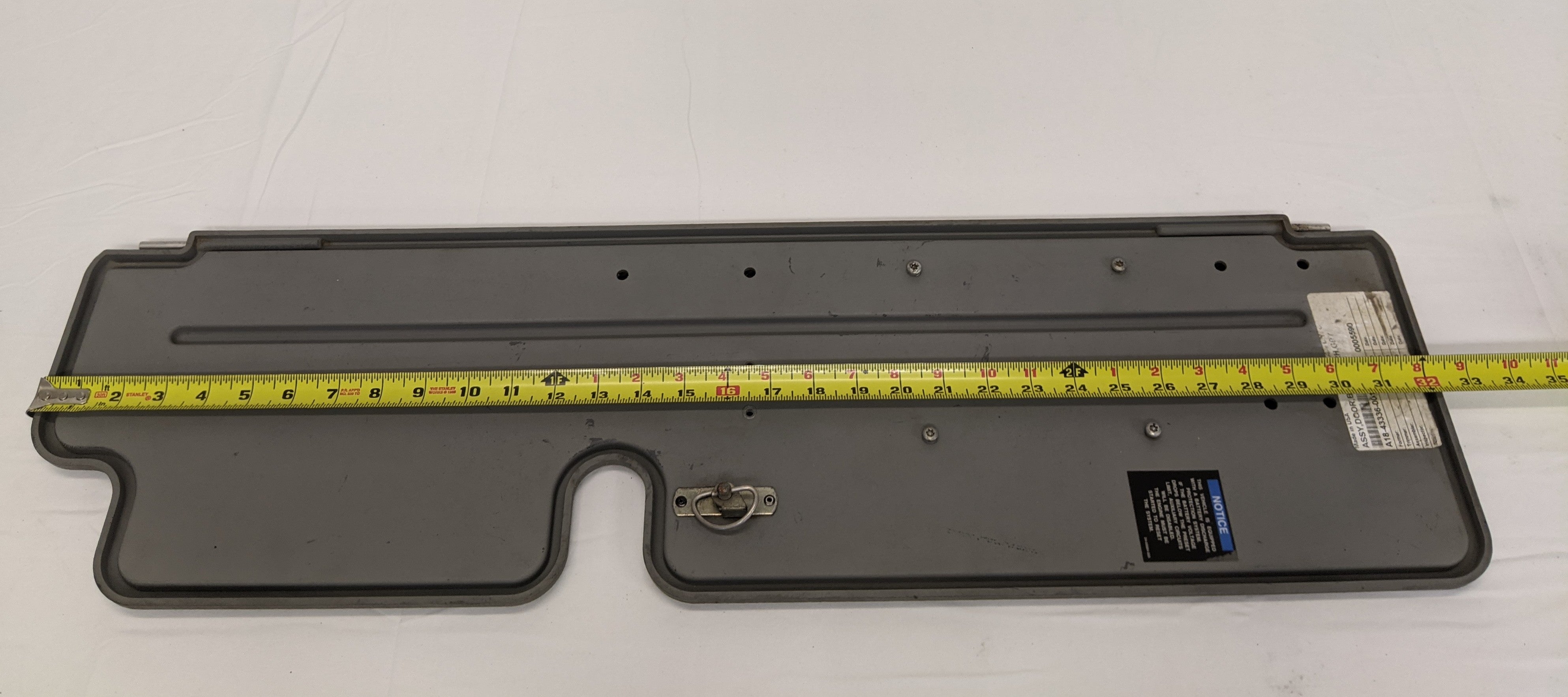 Used Freightliner Columbia RH B-Pillar Electrical Access Door- P/N A18-43336-001 (10090891870524)