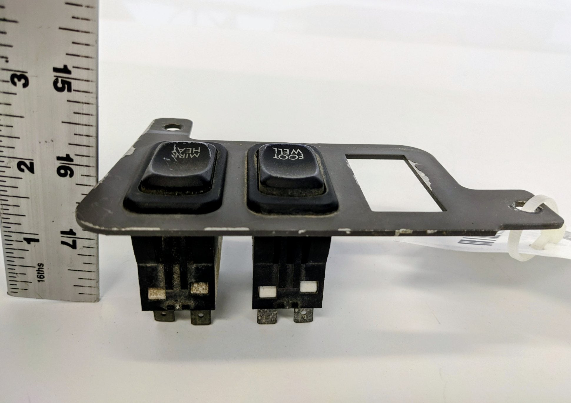 Used FTL Mirror Heat & Footwell Switches - P/Ns: A06-30769-002, A06-30769-005 (10171395539260)