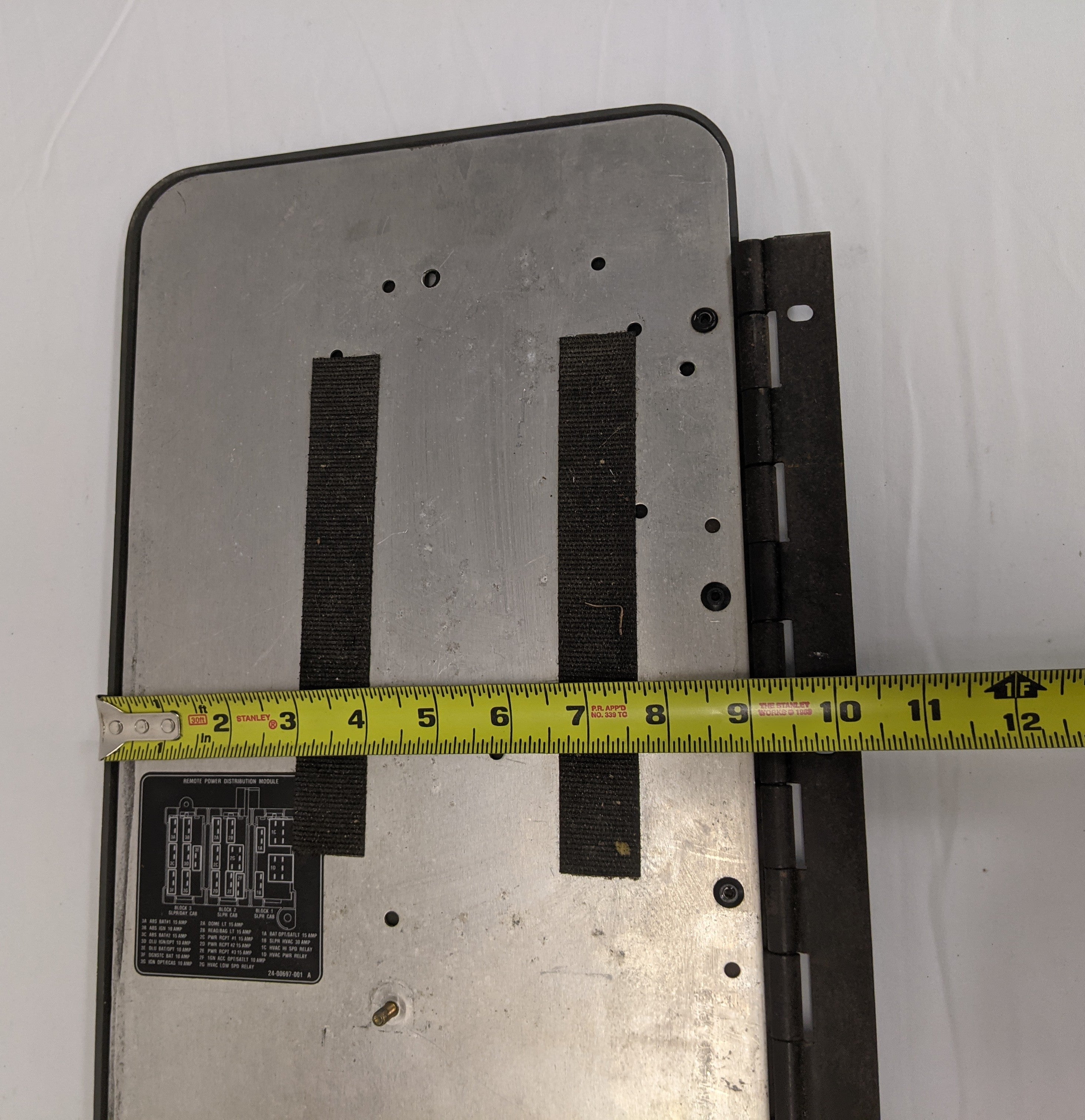 Used Freightliner Columbia LH B-Pillar Electrical Access Door - P/N A18-34470-001 (10090949378364)