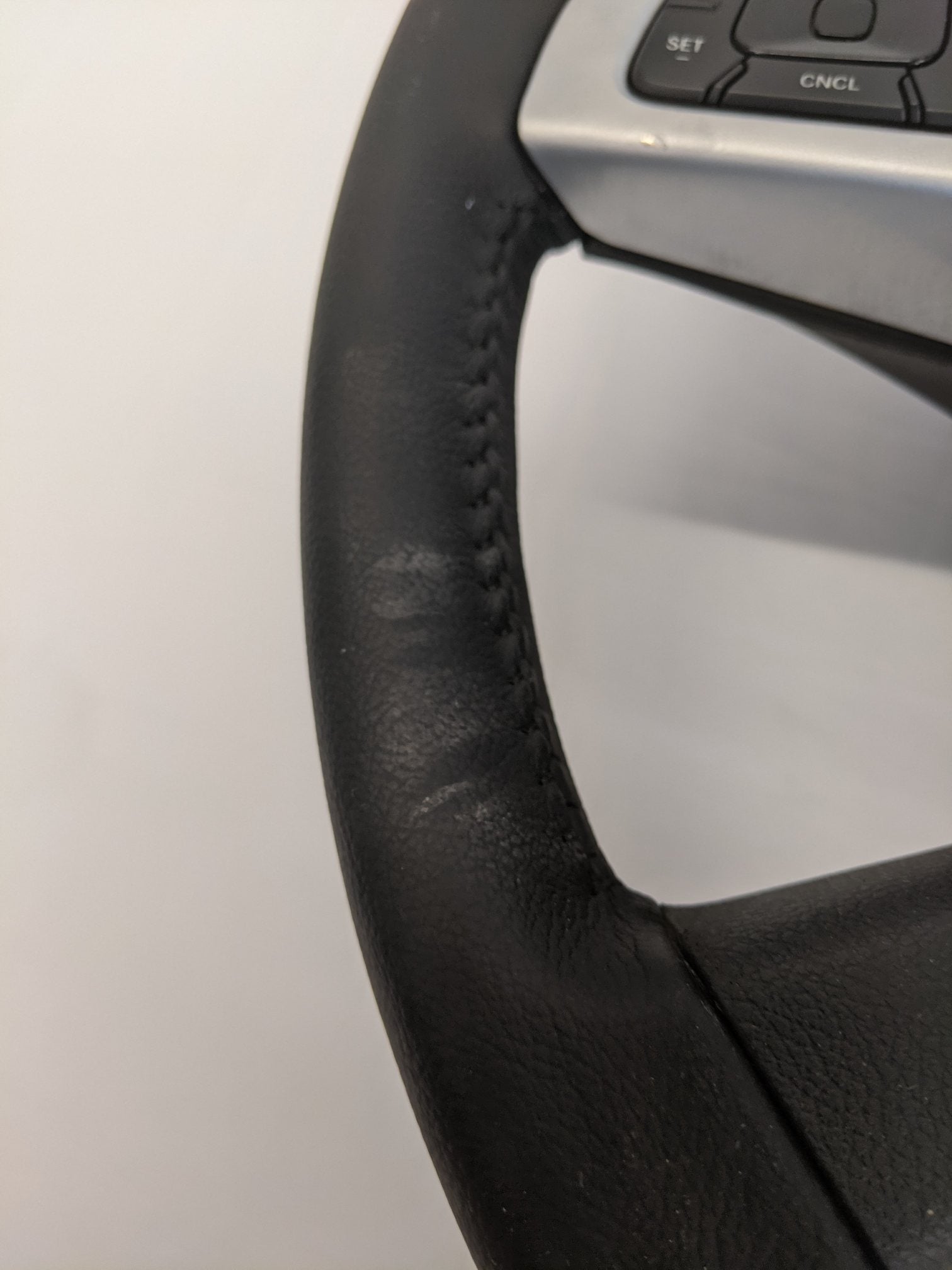 Freightliner Chrome Switch Leather Steering Wheel - P/N  A14-19802-002 (8005873041724)