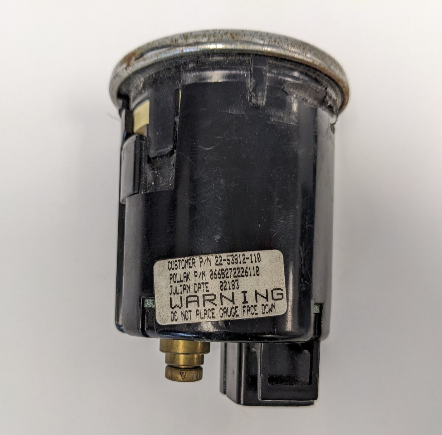 *Rust* Freightliner Columbia Rear Suspension Air Pressure Gauge -PN 22-53812-110 (10098574885180)