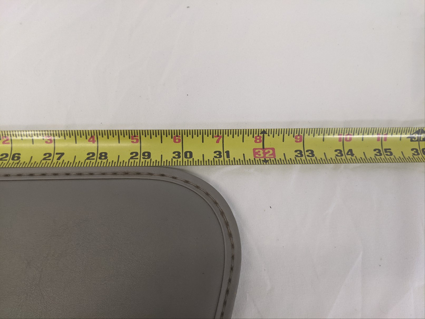 Damaged Freightliner Columbia Gray FLX Interior Sun Visor - P/N A22-58995-002