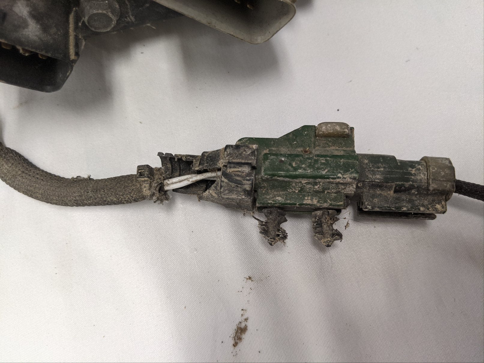 Used Freightliner DD15 DD13 DPF Aftertreatment Wiring Harness Sensor Box