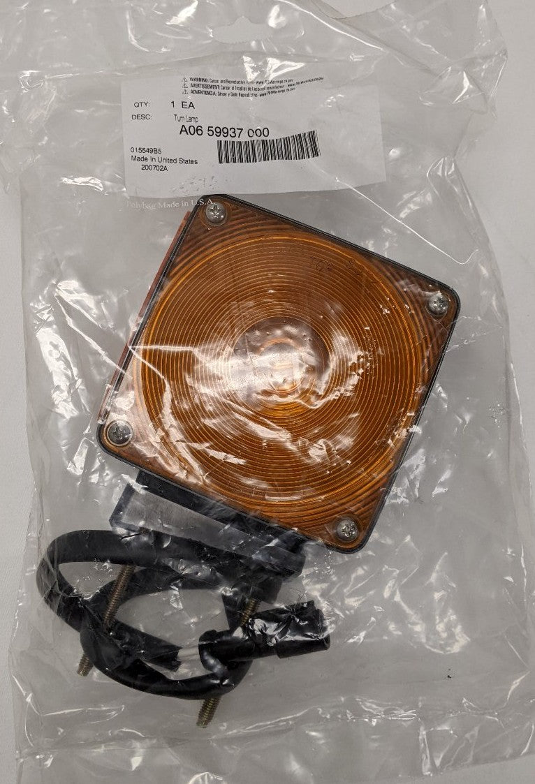 Freightliner LH Front Fender Turn Signal Light | A06-59937-000